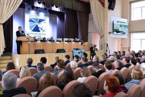 В Брянске открылась международная конференция «Геноцид советского народа»