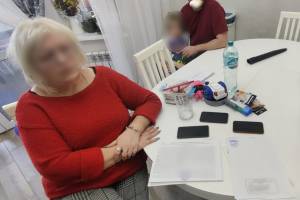 Задержанную за взятку замглавы брянского департамента здравоохранения Борщевскую уволили