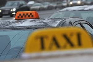 В Карачеве таксист стал волонтером