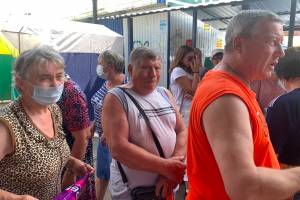 В Клинцах торговцы овощной ярмарки пришли в ужас от новой площадки
