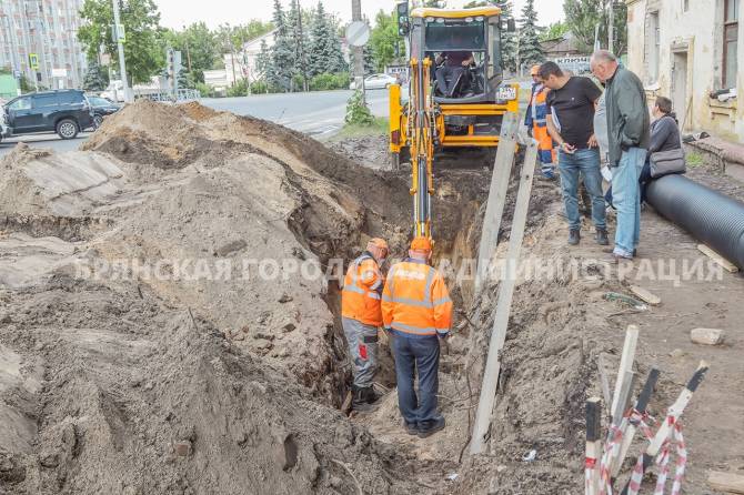 В Брянске новая ливневка избавит улицу Менжинского от затоплений