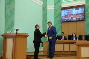 Брянского губернатора наградили медалью за личный вклад в развитие судебной системы