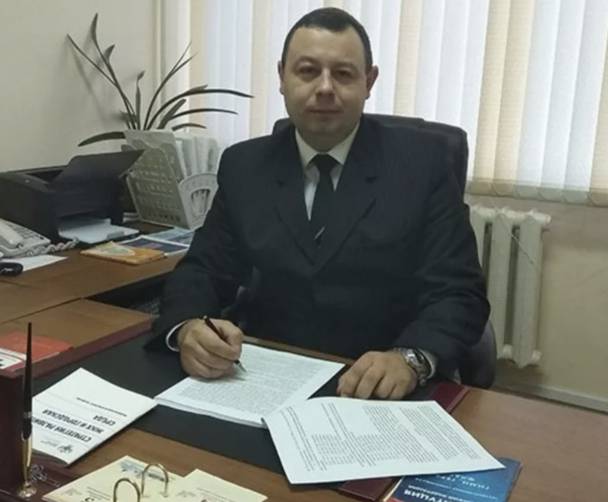 В Брянске умер руководитель жилинспекции Руслан Яньков