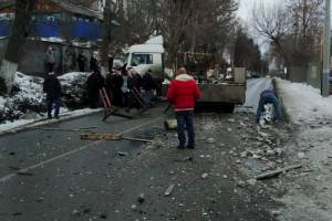 В Брянске два человека пострадали в крупном ДТП на Калинина