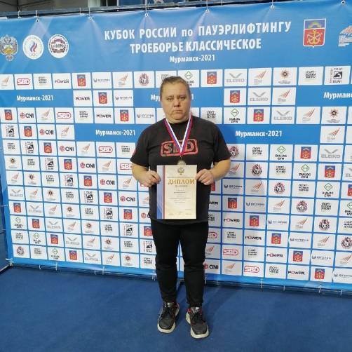 Брянская спортсменка взяла серебро на Кубке России по пауэрлифтингу