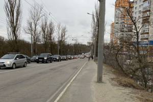 В Брянске выросла огромная пробка возле микрорайона «Речной»