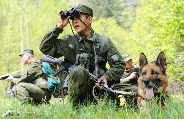 Брянцы смогут пойти на контрактную службу пограничниками