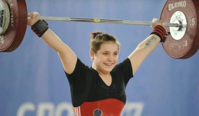 Брянские юниоры завоевали три медали на первенстве России по тяжелой атлетике
