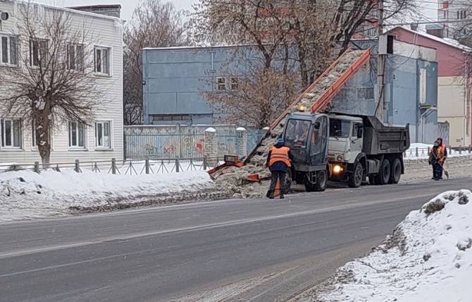 С брянских дорог за январь вывезли 69 тысяч тонн снега