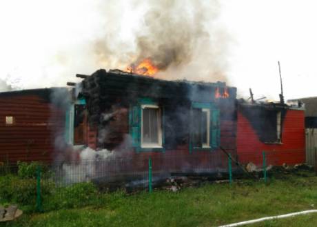 В Суражском районе сгорел частный дом