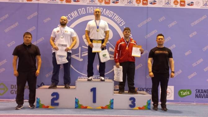 Брянский паралимпиец Сергей Шаталов победил на чемпионате России с рекордом страны