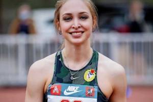Брянская легкоатлетка Аксана Гатауллина завоевала бронзу этапа World Athletics