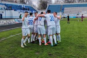 Брянское «Динамо» победило на своем поле московский «Велес»