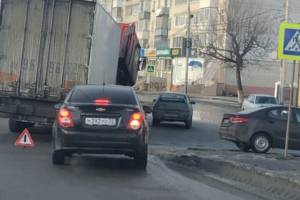 В Брянске фура попала в ДТП на Московском проспекте