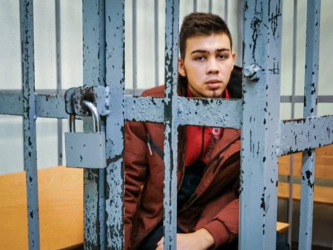 В Брянске участнику страшного ДТП на Речной продлили арест до 5 марта