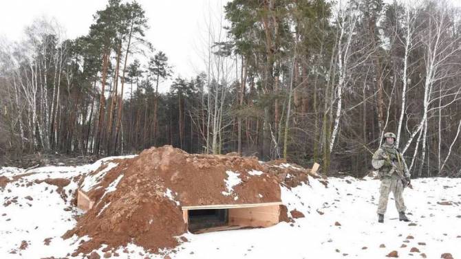 На строительство защитных сооружений в Брянской области ушло 12 кубометров пиломатериалов