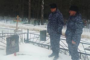 Брянские росгвардейцы почтили память погибшего милиционера