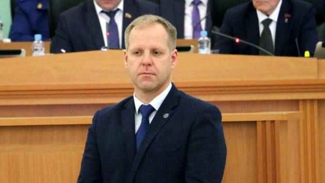 Брянский губернатор включил в состав правительства бывшего прокурора Евгения Петрова