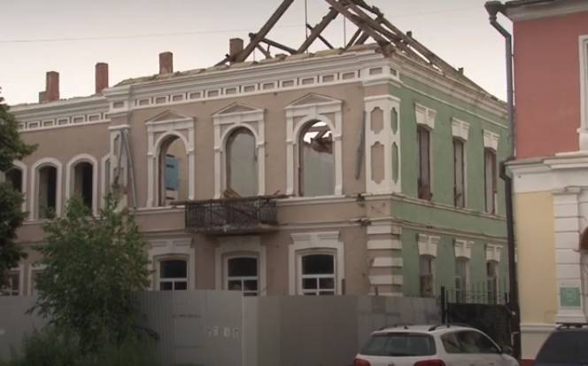 В Клинцах передали в суд дело о варварской реконструкции исторического здания