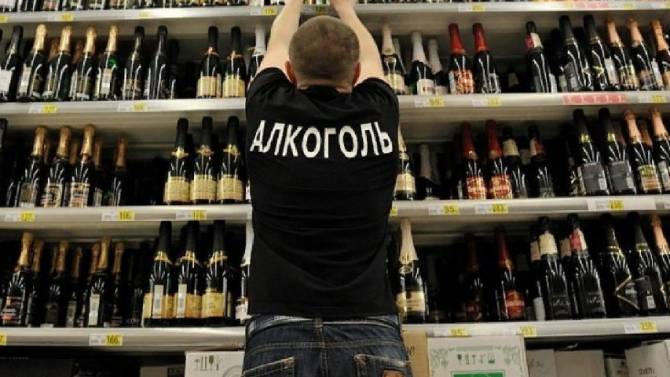 Гордеевские чиновники придумали незаконный барьер для торговцев алкоголем