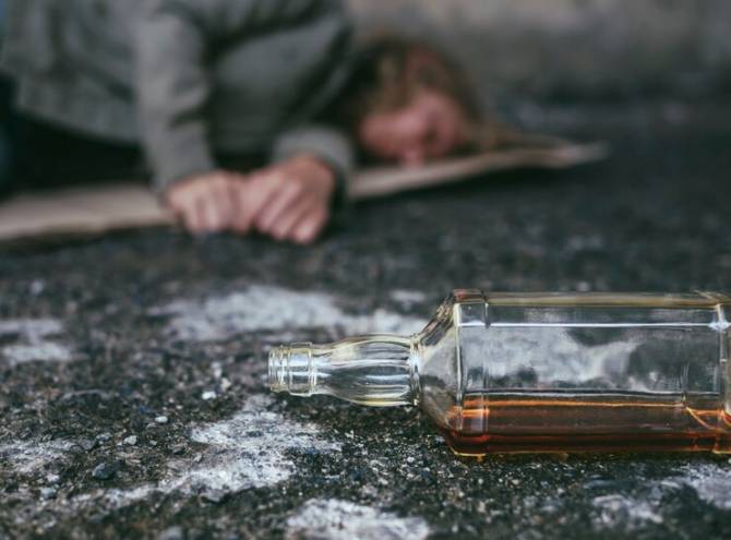 В Новозыбкове на улице нашли труп 38-летней местной алкоголички