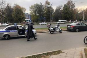 В Брянске Бэтмена оштрафовали за нарушения ПДД и неуплату штрафов