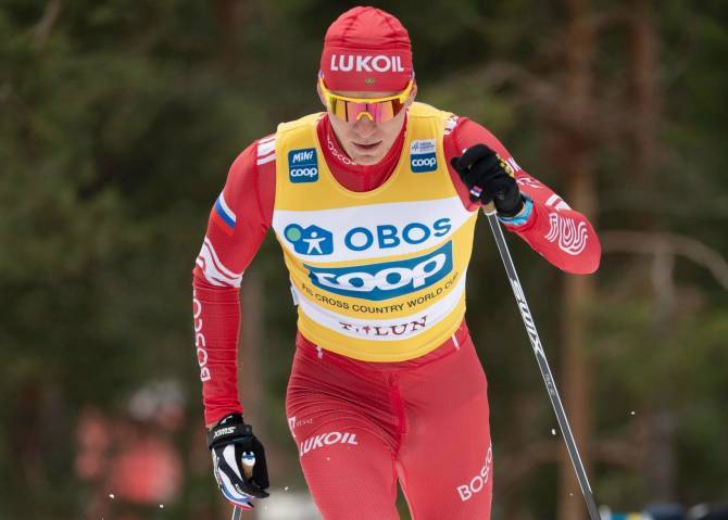 Отец Большунова назвал главного соперника сына в лыжных гонках