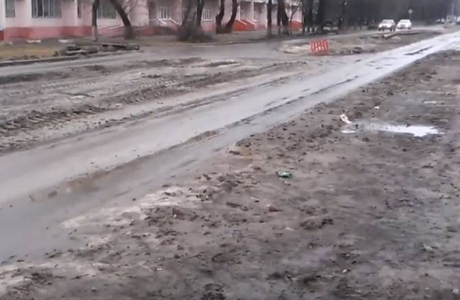 Бежицкий район Брянска утонул в грязи