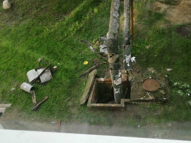 В Новозыбкове коммунальщики при ремонте труб устроили мусорный хаос