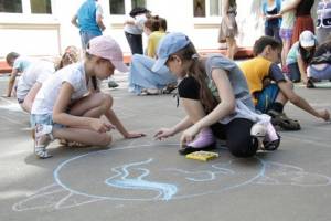 В Брянске с понедельника откроются 67 школьных лагерей