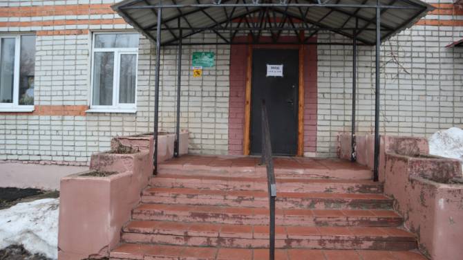 В Брянске просят сделать пандус в детской психиатрической больнице
