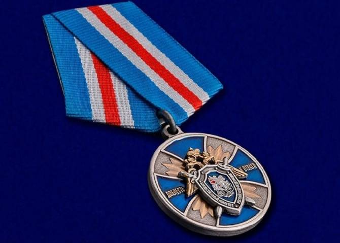 Спасшего детей 10-летнего Федора из Климовского района наградили медалью «Доблесть и отвага»