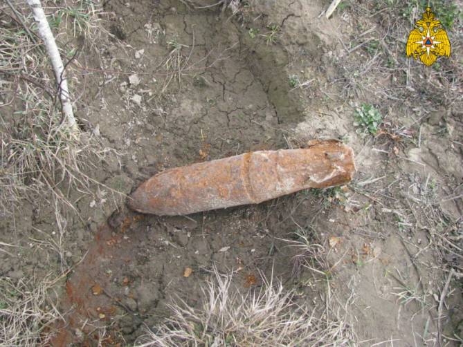 В деревне Дубровка под Брянском нашли 25-килограммовую авиабомбу