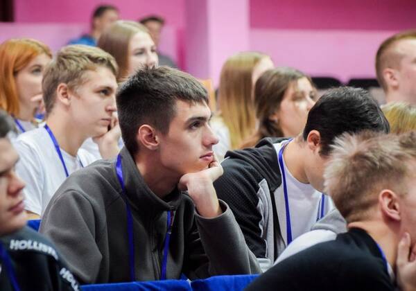 Брянский студент получил стипендию Правительства России