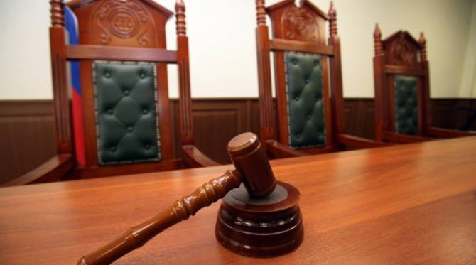 В Брянске ищут трех неподкупных судей
