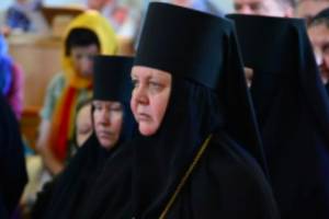 В Брянске настоятельница Петро-Павловского монастыря отмечает юбилей
