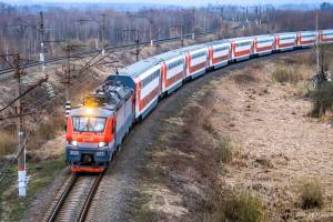 На майские праздники пустят дополнительные поезда из Брянска до Москвы и Питера