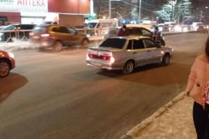 На Московском проспекте Брянска столкнулись две легковушки