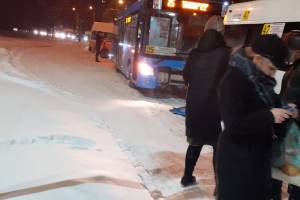 В Брянске столкнулись автобус №25 и маршрутка