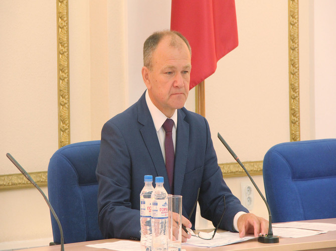 Замбрянского губернатора Щеглов пришел в восторг от концерта Пахмутовой