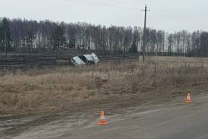 В Навле пьяный водитель сбил женщину, скрылся и вылетел в кювет