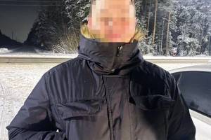 В Брянске ФСБ задержала поставщика особо крупной партии наркотиков