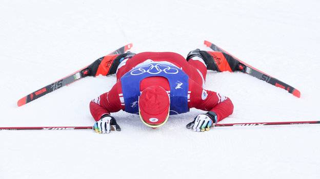 Брянский лыжник Большунов понесёт флаг сборной России на закрытии Олимпиады
