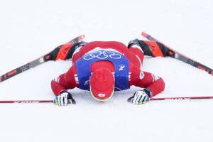 Брянский лыжник Большунов понесёт флаг сборной России на закрытии Олимпиады