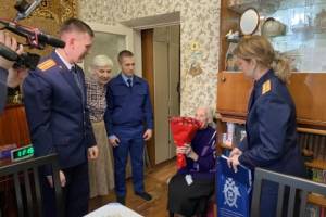 В Брянске следователи и прокуроры помогли вернуть тепло в квартиру 103-летнего ветерана войны