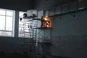 В Бежицком районе Брянска завершили отделку этажей в спорткомплексе с бассейнами