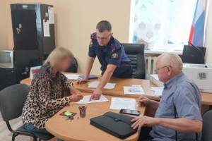 В Унече задержали 44-летнюю участницу организации «Свидетели Иеговы»