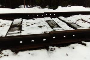 В Дятьковском районе сообщили о повреждении железнодорожных путей