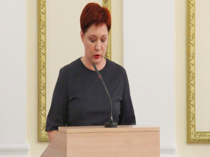 Елену Егорову утвердили в должности главы брянского департамента образования