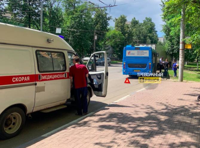 В Брянске произошел переполох из-за забытого в автобусе пакета